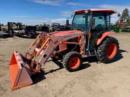 2013 Kubota L4760HSTC