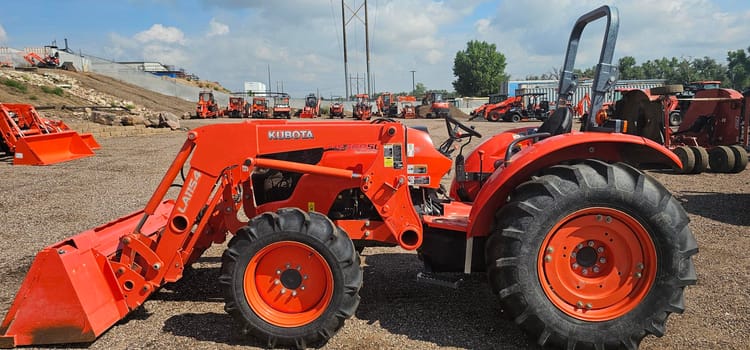 2018 Kubota M5660SU