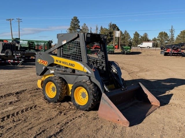 2006 New Holland L170