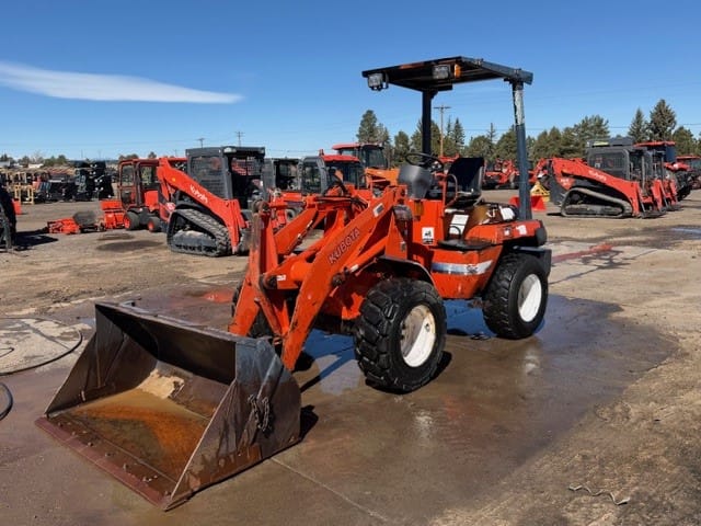 1999 Kubota R420