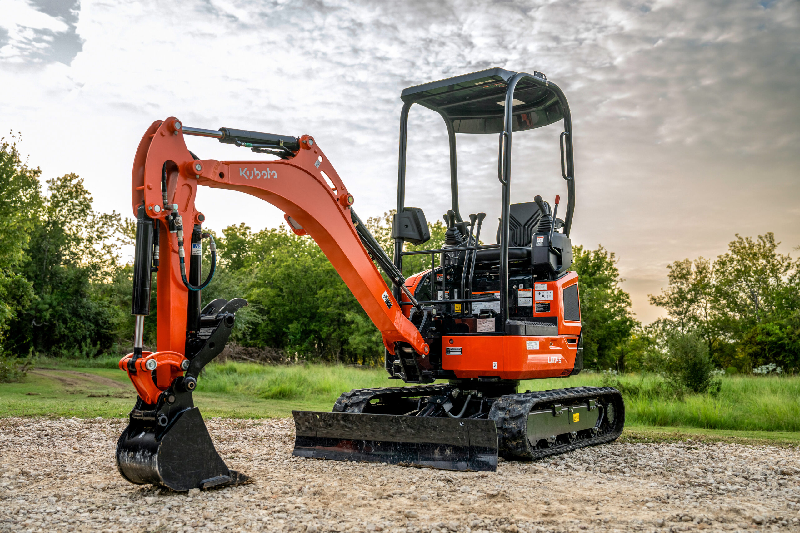 KX033-4R3A - Front Range Kubota